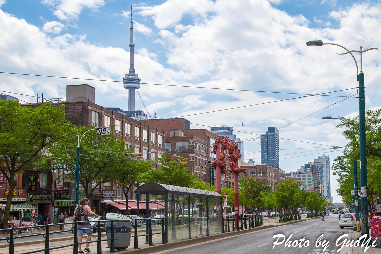 Toronto Chinatown Inn Екстериор снимка