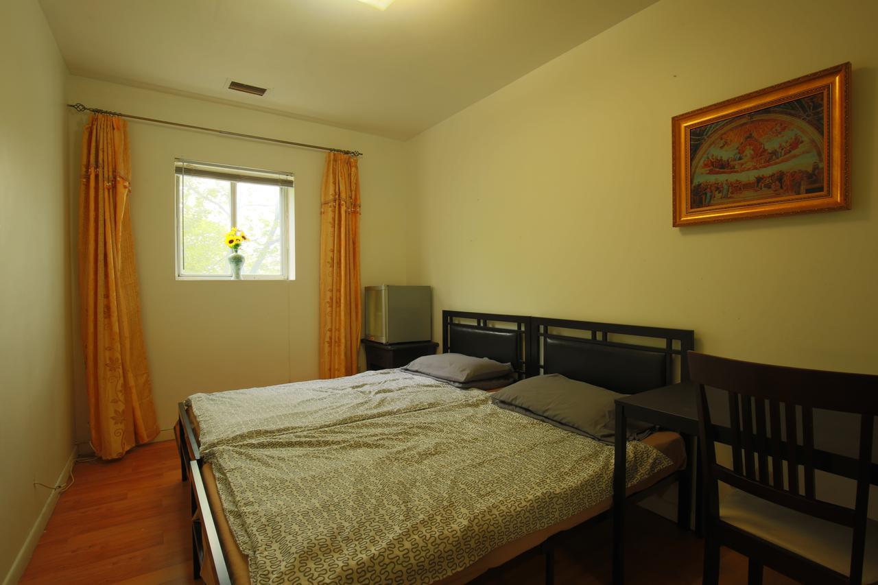 Toronto Chinatown Inn Екстериор снимка